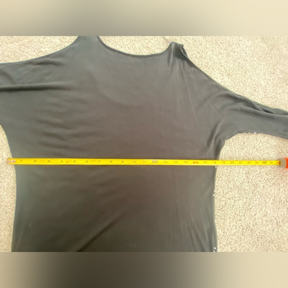 Cold Shoulder Rhinestone Top INC small - Picture 11 of 11